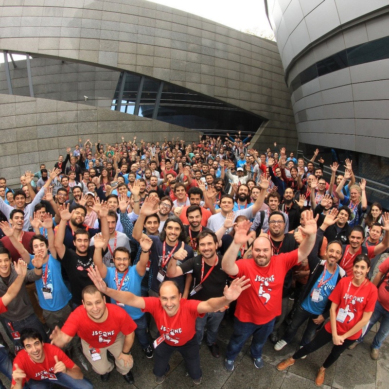 Staying Active in the Community: Sophilabs at JSConf Uruguay 2016