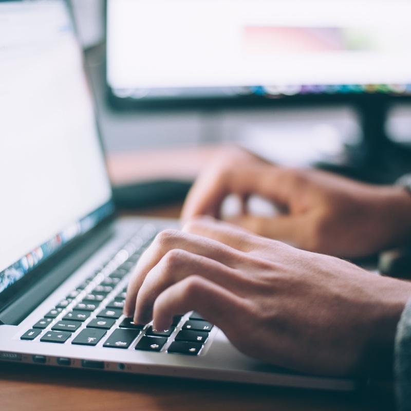 Putting Together an Outstanding Resume: Our Top Tips