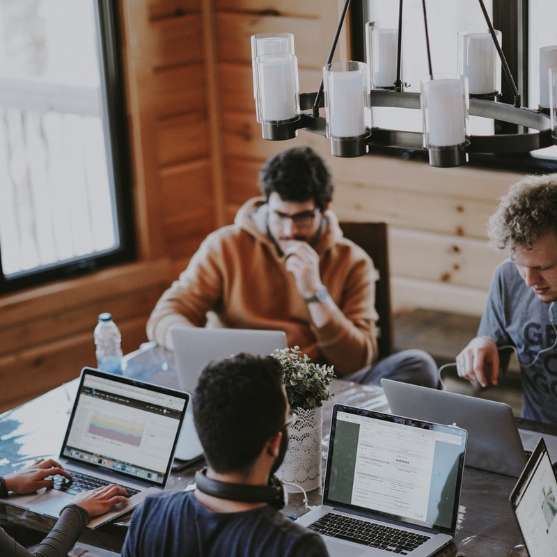 How to Coordinate Your Workflow With a Nearshore IT Outsourcing Team